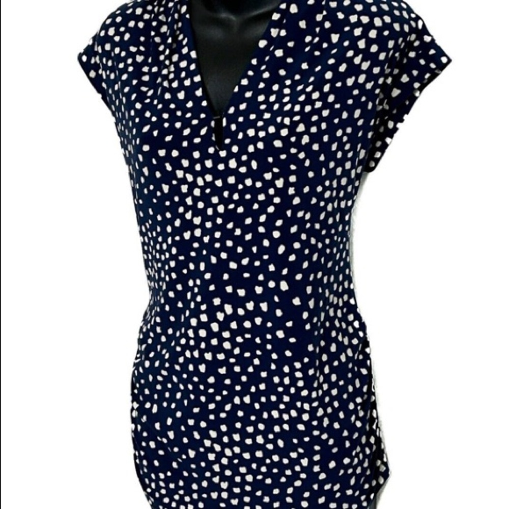 Anne Klein Cap-sleeve v-neck blouse with ruching on sides